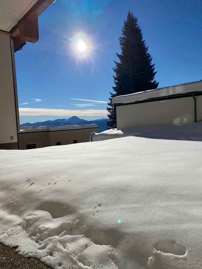 Familienappartment Mit Garten - Gerlitzen Deutschberg Bagian luar foto